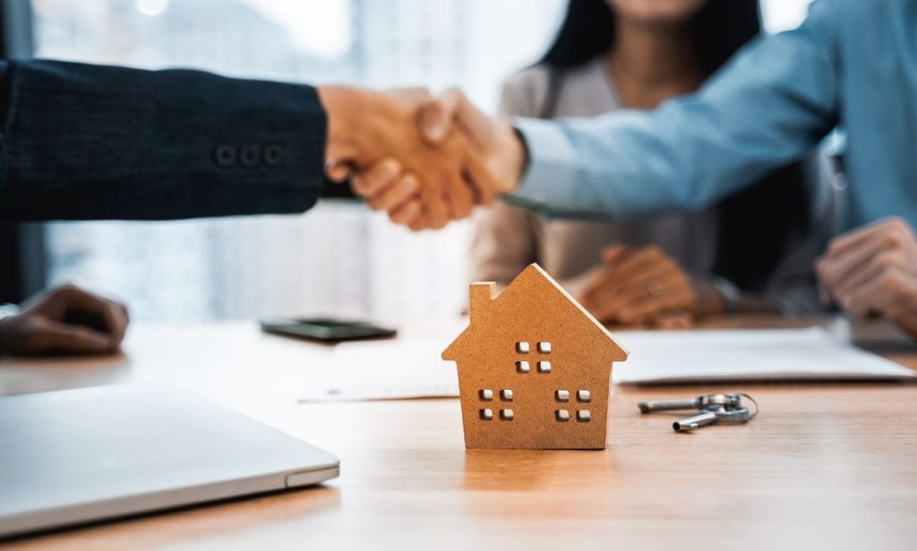 What Does a Seller's Agent Do?